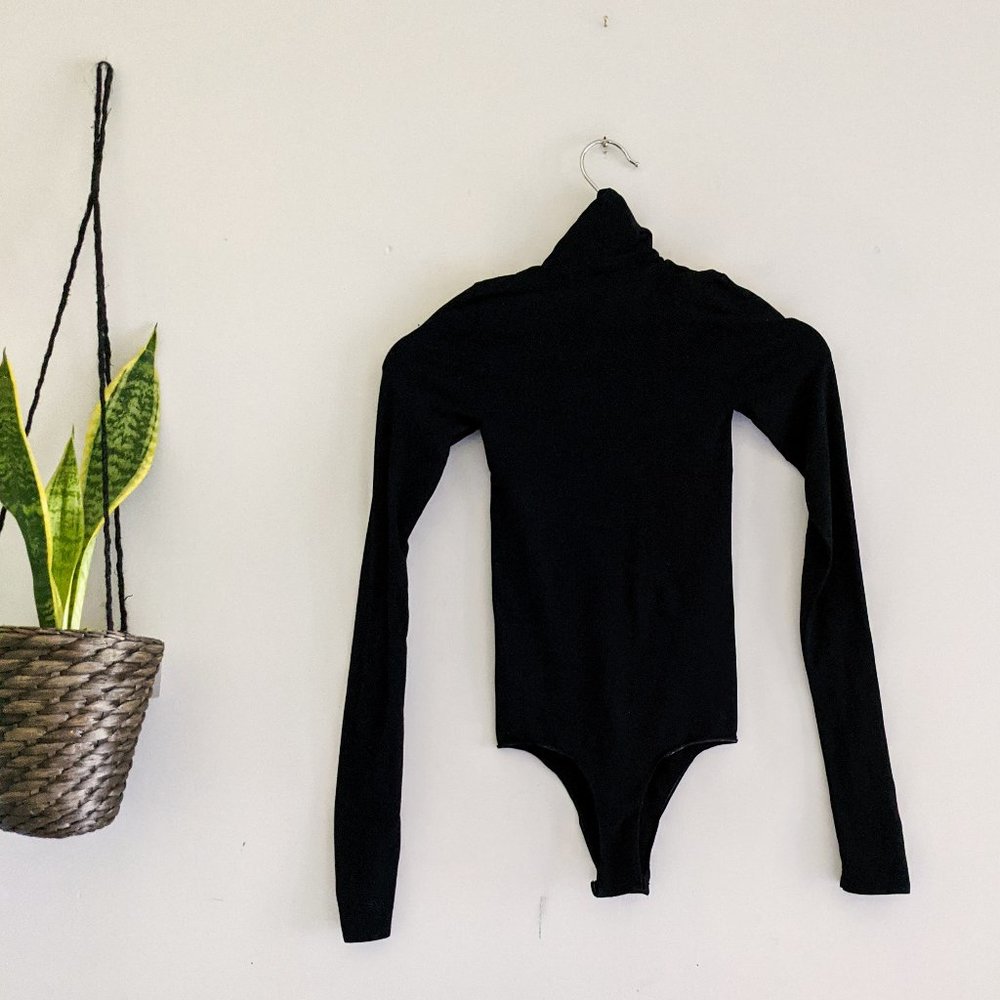 New Commando Ballet LongSleeve Turtleneck Bodysuit_11
